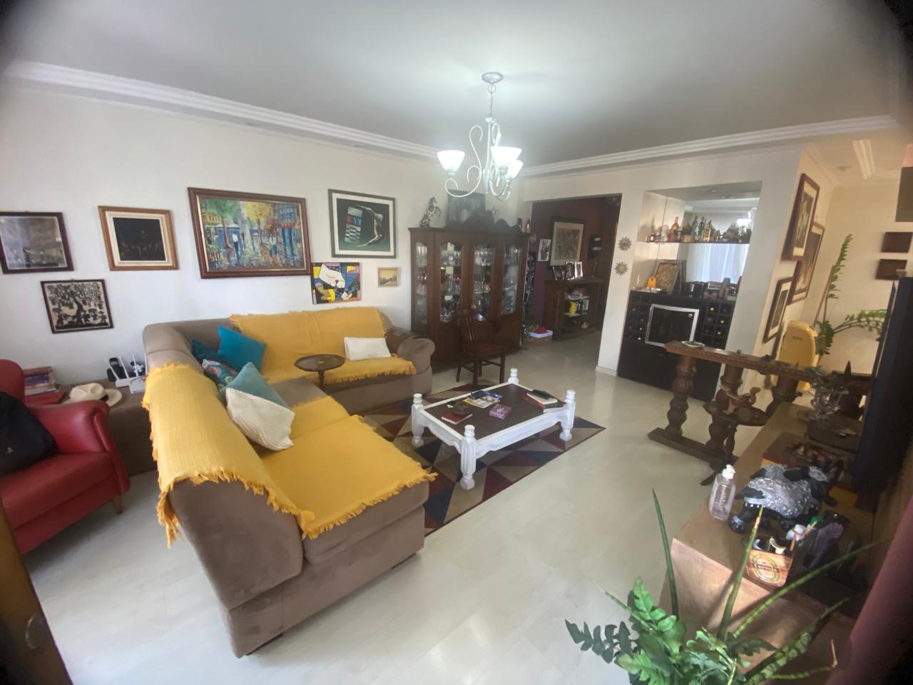 foto do anúncio Sobrado em condomínio, próximo ao Aeroporto e HU